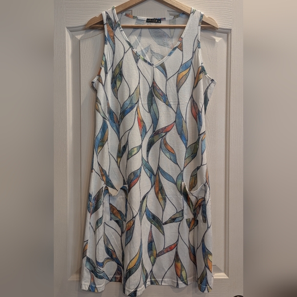 Mini Swing Tank Dress With Pockets - Picture 2 of 7